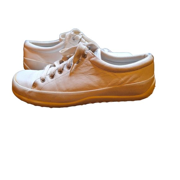 Aerosoles Women Size 8B White Fashion Sneakers Leather Sneak Out - Picture 2 of 11